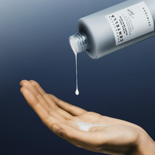Madagascar Centella Hyalu-Teca Glas Skin Toner 210ml